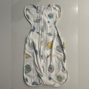 Swaddle Up! Love To Dream - size newborn ⭐️ NWOT